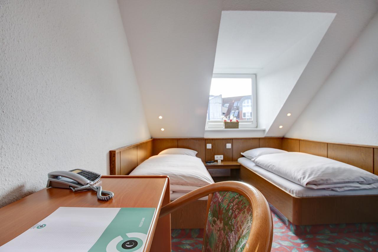 Ina Hotel Consul Кіль Екстер'єр фото