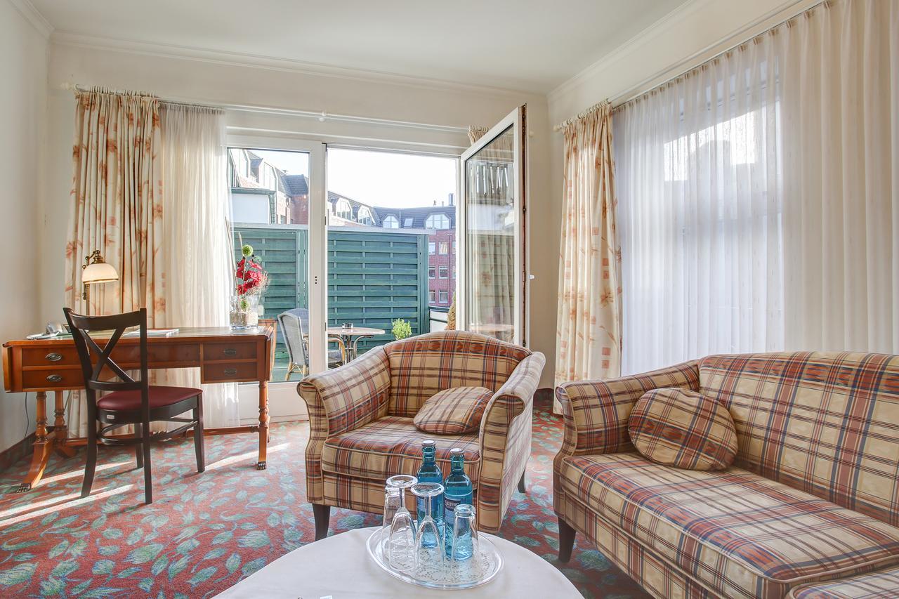 Ina Hotel Consul Кіль Екстер'єр фото